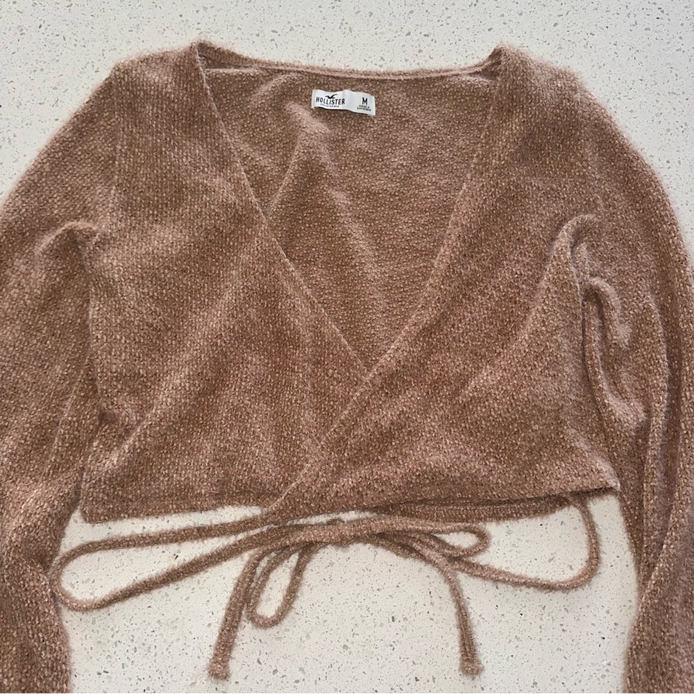 Hollister Light Brown / Tan Cropped Wrap Sweater